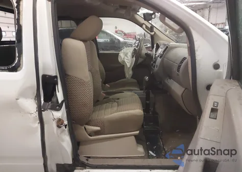 2015 Nissan Frontier Pro-4X/Sv из США, поврежденный, VIN 1N6AD0CW1FN717430